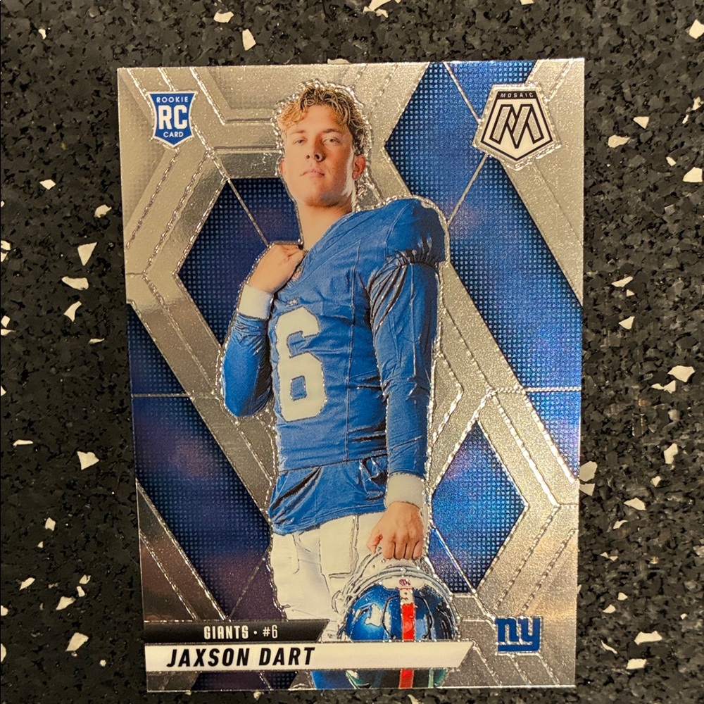 Jaxon Dart Rookie Card Football Trading Cards Set - Picture 4 of 5